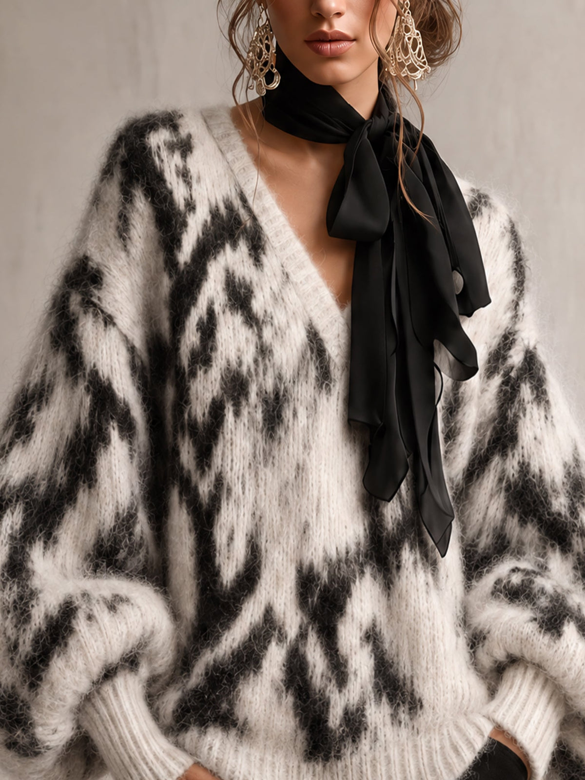 Black and White Abstract Oversized V-Neck Wool Blend Jumper